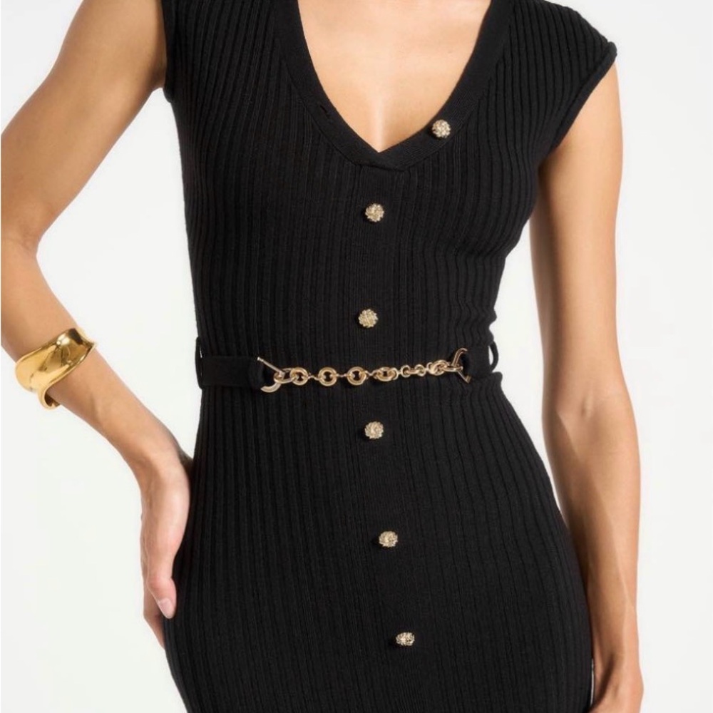 Black Ribbed Button-Front V-Neck Maxi Dress - Picture 4 of 8